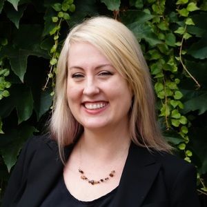 Meet your Posher, Anna violet